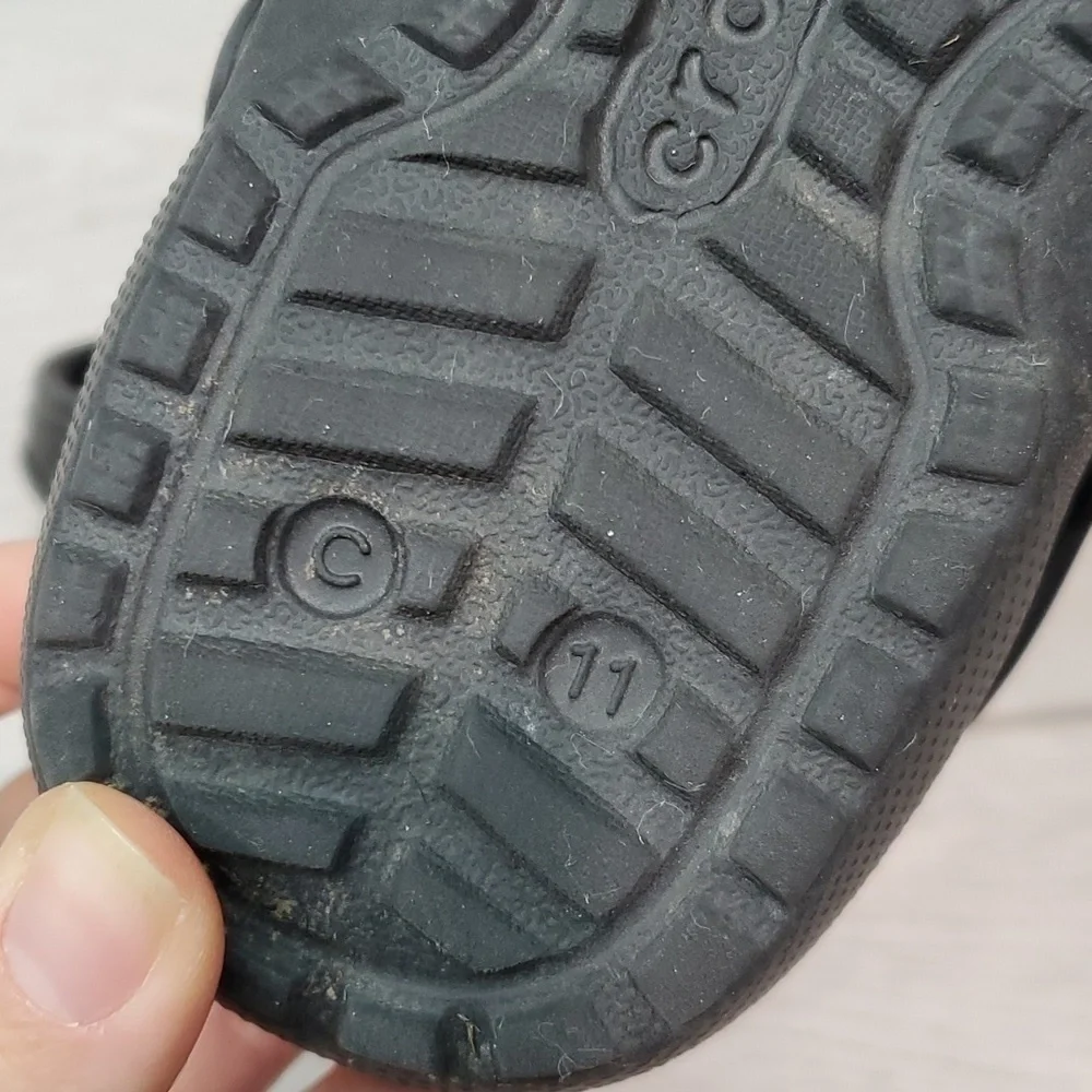 Crocs Kids Unisex Insulated Lined Classic Clogs Sandals shoes sz C11